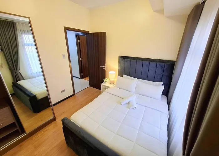 Apartment Mansion 3br Balcony -100sqm -freeparking -pet -moa Manila