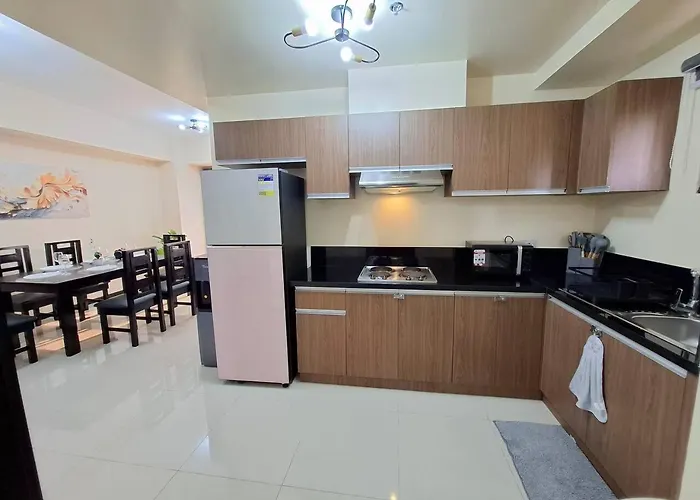 Mansion 3br Balcony -100sqm -freeparking -pet -moa Apartment Manila