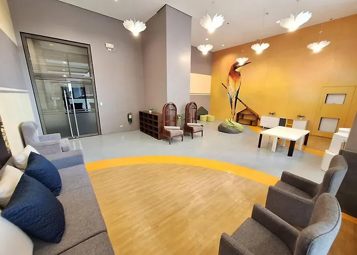 Mansion 3br Balcony -100sqm -freeparking -pet -moa Apartment
