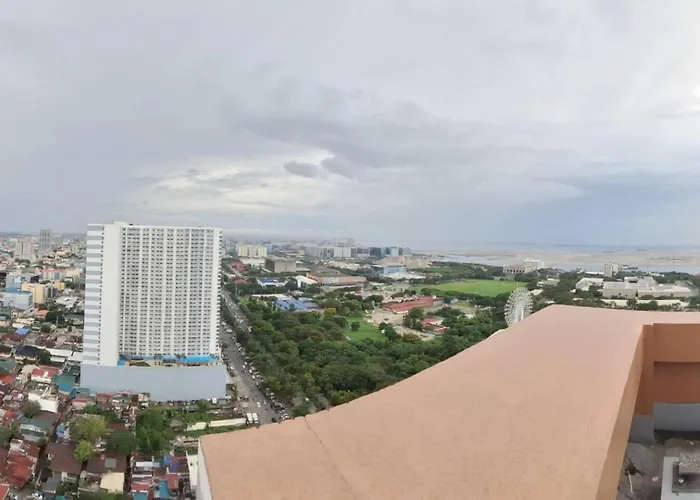 Apartment Mansion 3br Balcony -100sqm -freeparking -pet -moa Manila